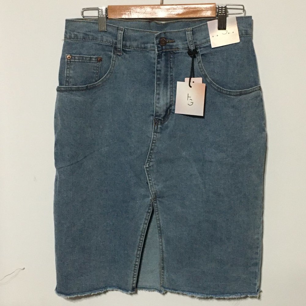 Happily Grey Denim Skirt with Slit Size 11 NWT